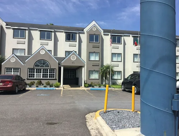 Motel 6 McAllen, TX - East hotel detail image 3