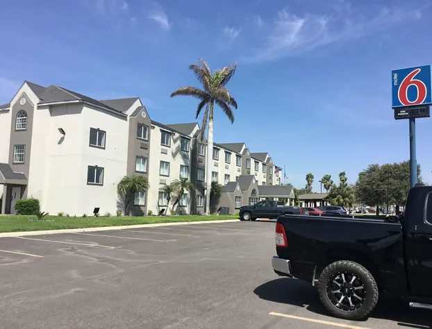 Motel 6 McAllen, TX - East hotel detail image 4