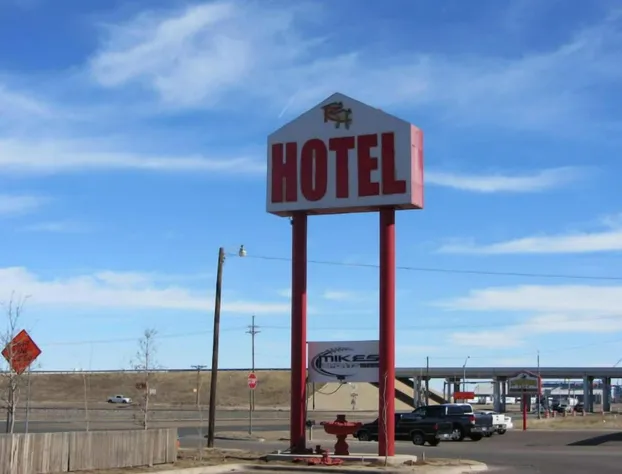 Reddy Hotel hotel detail image 1