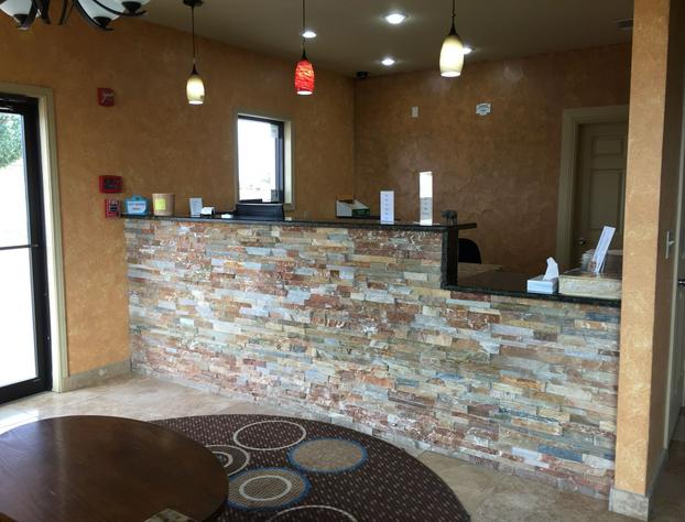 Pearsall Inn & Suites hotel detail image 2