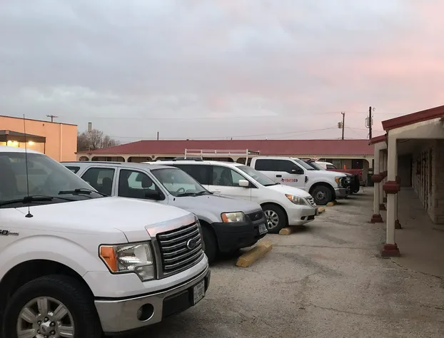 Executive Inn hotel detail image 3