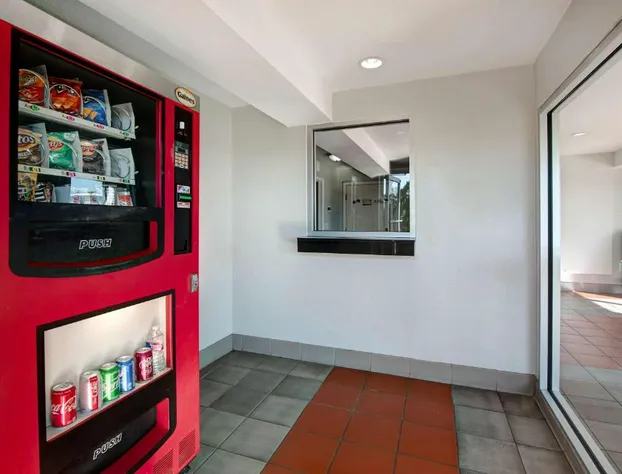 Motel 6 Sulphur Springs, TX hotel detail image 2