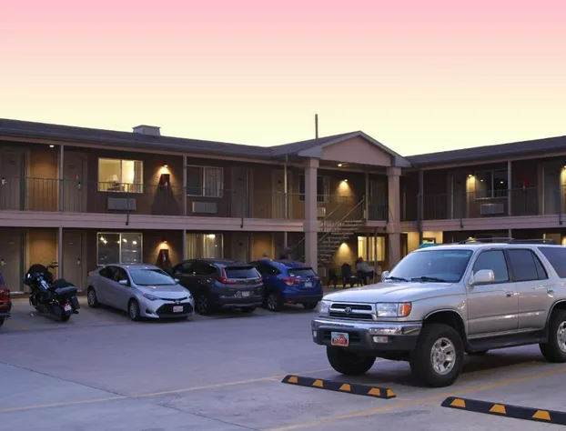 Bowen Motel hotel detail image 1