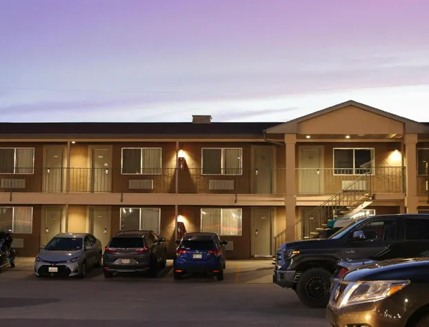 Bowen Motel hotel detail image 2