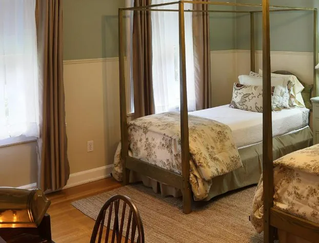 The Lilac Inn hotel detail image 3