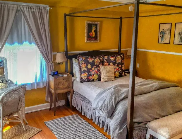 The Lilac Inn hotel detail image 4