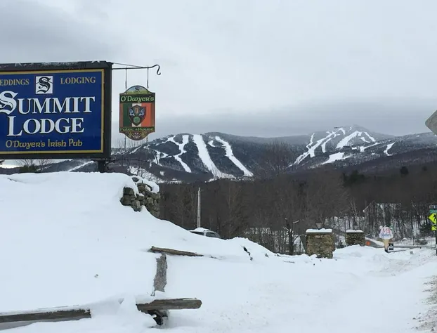 Summit Lodge hotel detail image 2