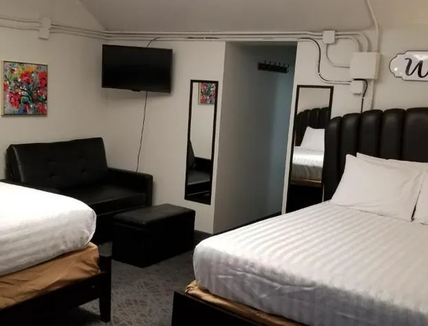 Deep Water Inn hotel detail image 3