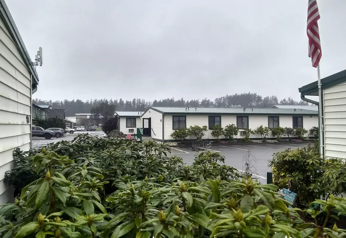 The Orca Inn hotel hero