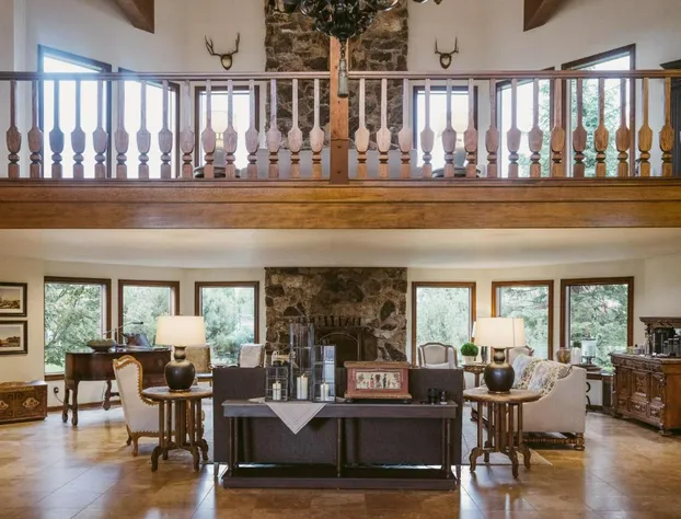 Enzian Inn hotel detail image 2