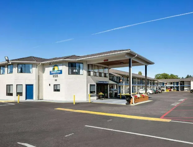 Days Inn by Wyndham Lakewood South Tacoma hotel detail image 3