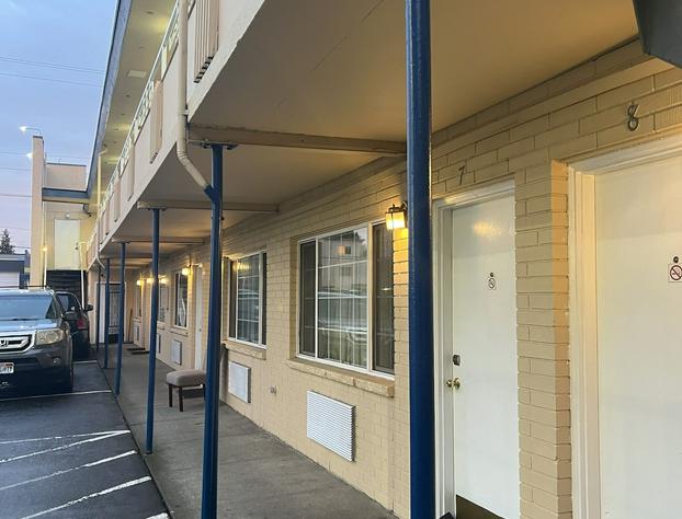 Columbus Motor Inn hotel detail image 1
