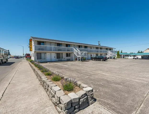 Sundowner Motel hotel detail image 3