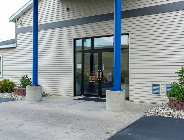 Motel 6 Baraboo, WI - Lake Delton hotel detail image 2