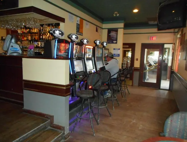 Super 8 by Wyndham Fox Creek hotel detail image 1