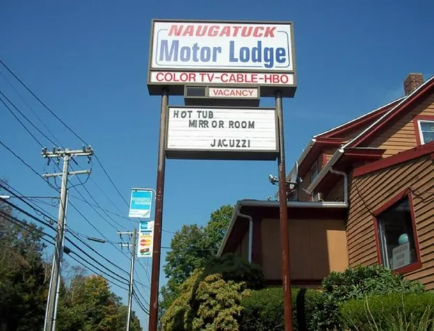 Naugatuck Motor Lodge hotel detail image 4