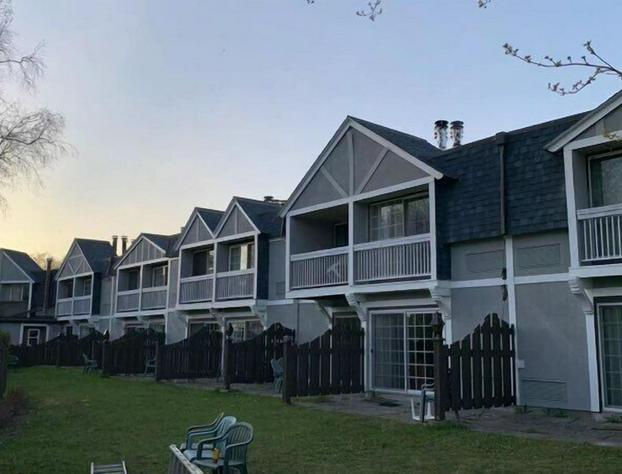 Knights Inn Harbour Resort Lagoon City Brechin hotel detail image 4