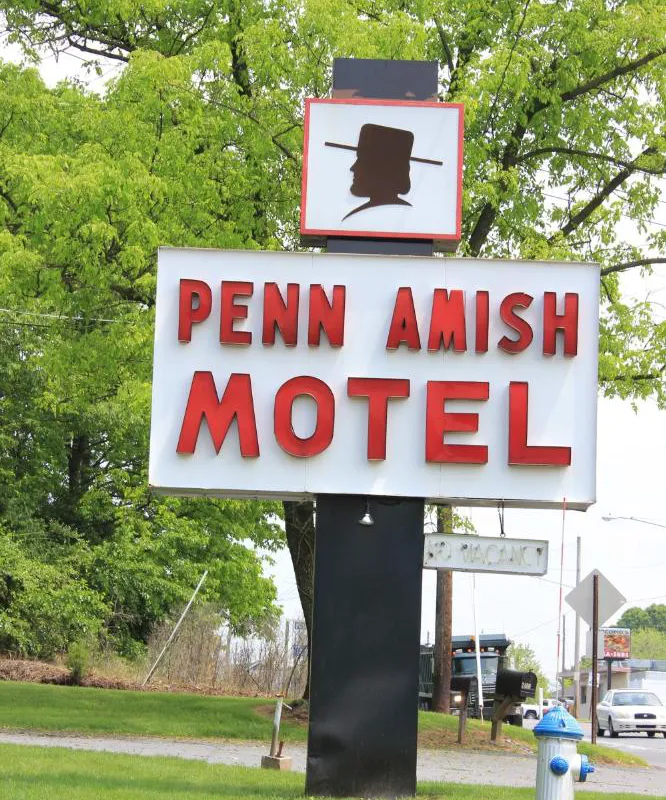 Penn Amish Motel hotel hero