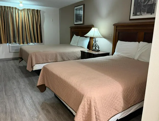 Island Inn hotel detail image 4
