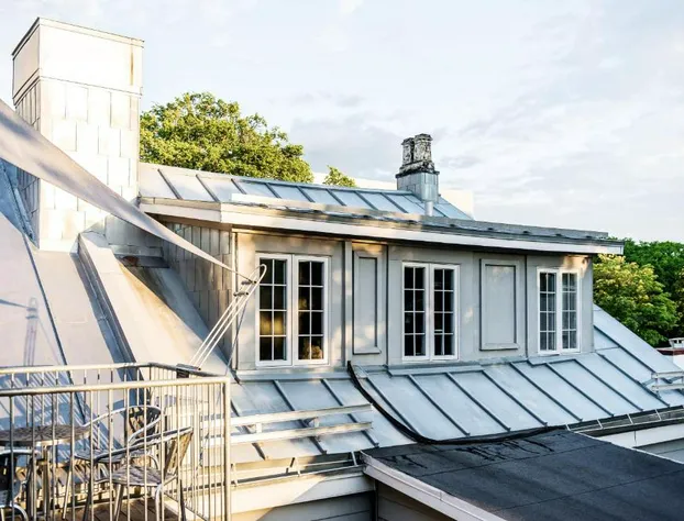 C3 - Hotel art de vivre hotel detail image 3