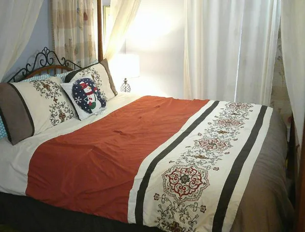 Lil Black Bear Inn hotel detail image 4