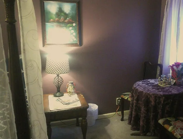 Lil Black Bear Inn hotel detail image 2