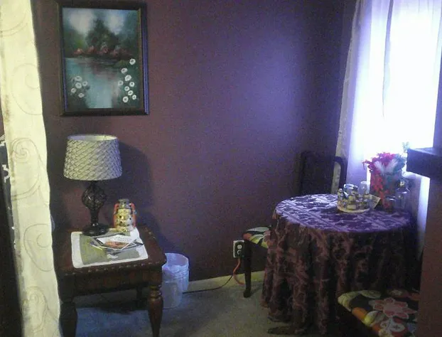 Lil Black Bear Inn hotel detail image 3