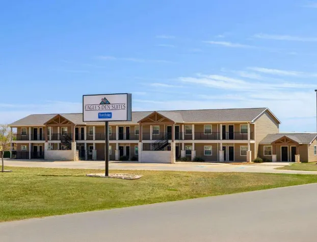 Eagle's Den Suites Cotulla a Travelodge by Wyndham hotel detail image 1
