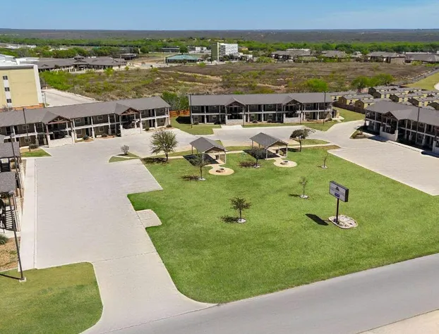 Eagle's Den Suites Cotulla a Travelodge by Wyndham hotel detail image 3