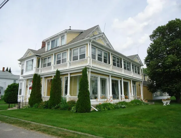 Governor's Mansion Inn hotel detail image 2