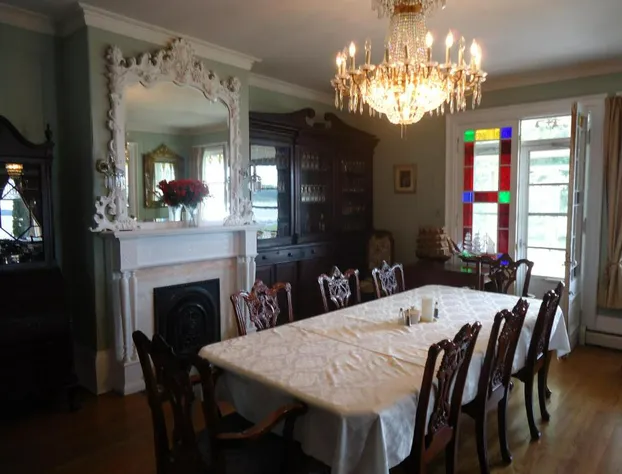 Governor's Mansion Inn hotel detail image 1