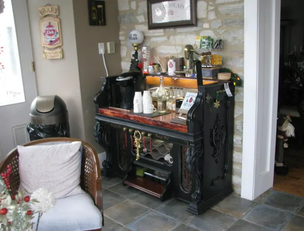 Clyde Hall Bed and Breakfast hotel detail image 4