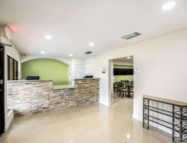 Baymont by Wyndham Orlando Downtown hotel detail image 3