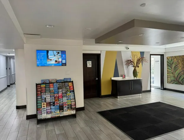 Motel 6 Hollywood hotel detail image 4