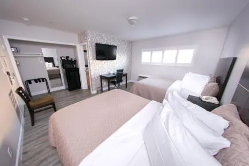 Metropolitan Inn & Suites hotel detail image 3