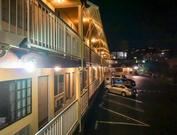 Hollywood La Brea Inn hotel detail image 1