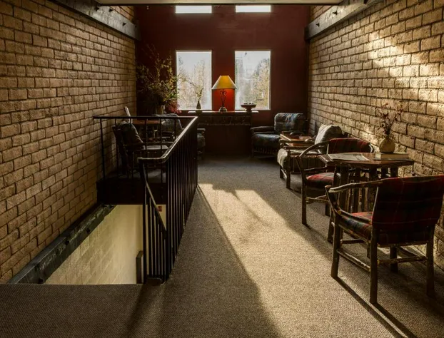 Stagecoach Inn hotel detail image 3