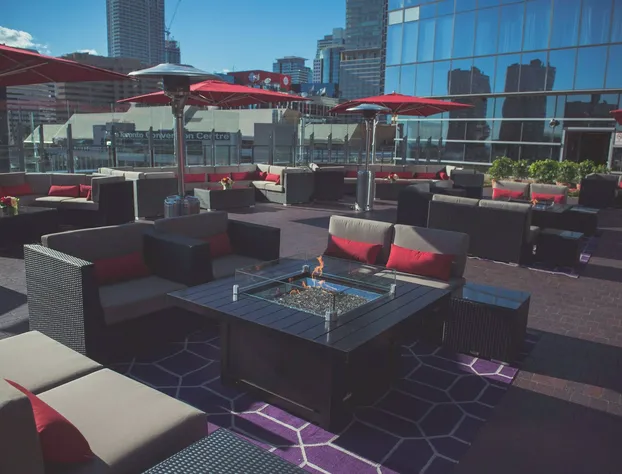 Delta Hotels by Marriott Toronto hotel detail image 4