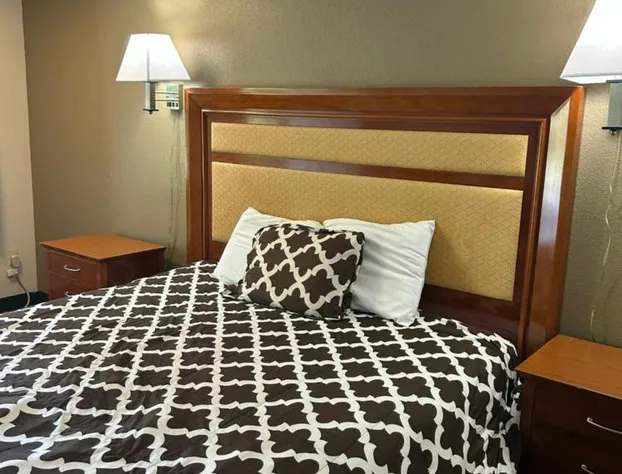 Peach Tree Inn hotel detail image 3