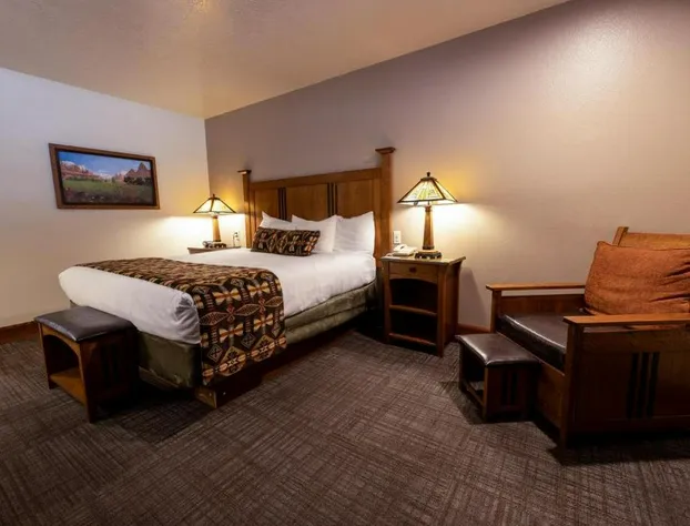 Zion Lodge - Inside the Park hotel detail image 2