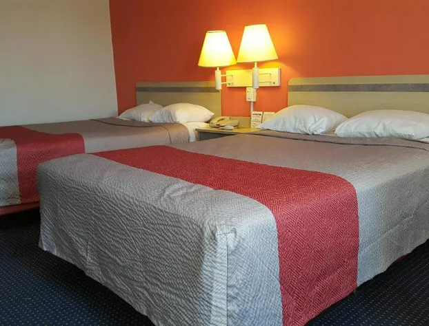 Red Carpet Inn hotel detail image 2