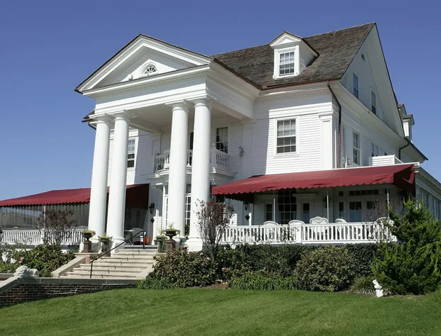 Peter Shields Inn & Restaurant hotel detail image 2