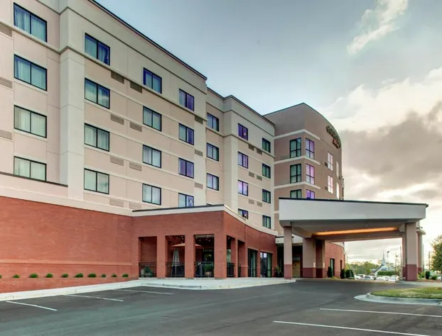 Courtyard Carrollton hotel detail image 2