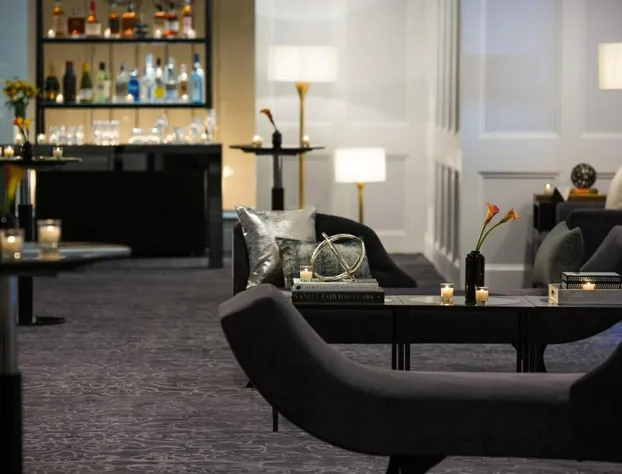 Renaissance Albany Hotel hotel detail image 4