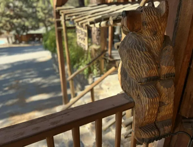 Whispering Pines Lodge hotel detail image 4