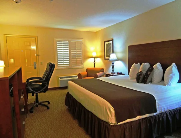 Kenedy Inn & Suites hotel detail image 2