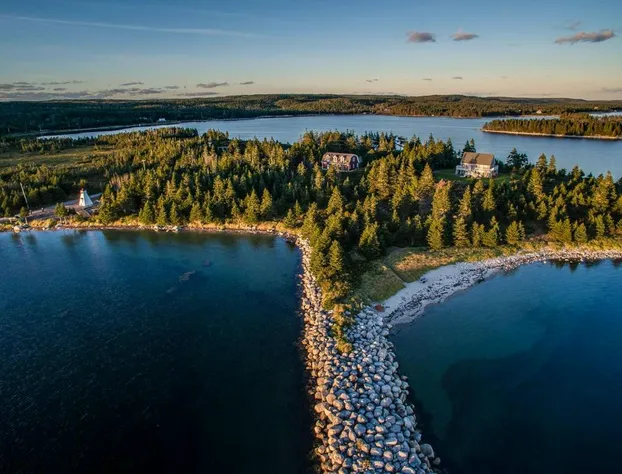 Seawind Landing Country Inn hotel detail image 2