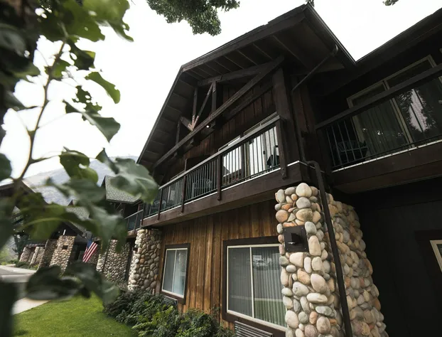 Salmon Rapids Lodge hotel detail image 2