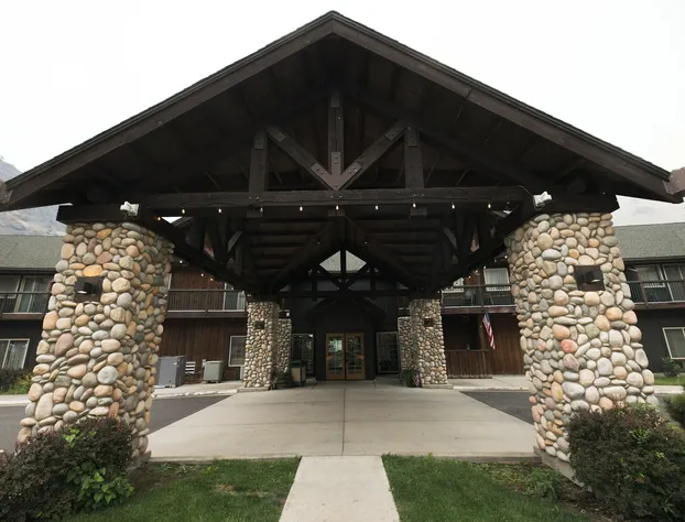 Salmon Rapids Lodge hotel detail image 3
