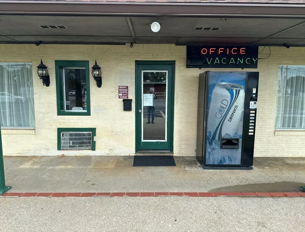 Royal Inn hotel detail image 4